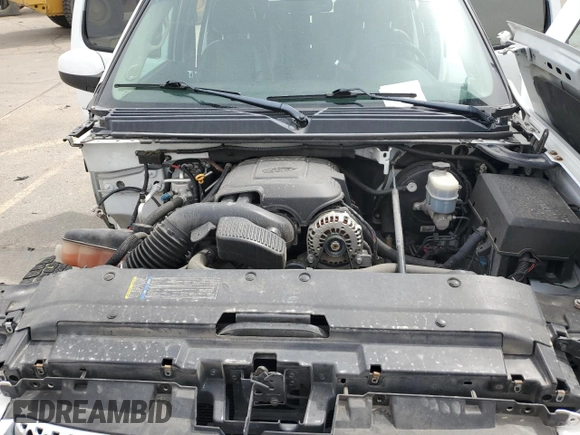 2008 GMC Yukon XL z VIN 1GKFK66858J243561, wystawiony jako Copart lot #50010235 z przebiegiem 152 837 mil mil oraz Szkoda całkowita • Salvage title. Historia ofert i sprzedaży dostępna na DreamBid. Obrazek 13.