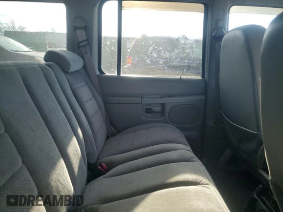 1999 Ford Explorer with VIN 1FMZU32X9XUC34675, listed as a Copart auction lot 45365025 with 160,424 mi miles and Salvage title. Bid and sale history available at DreamBid. Image 10.