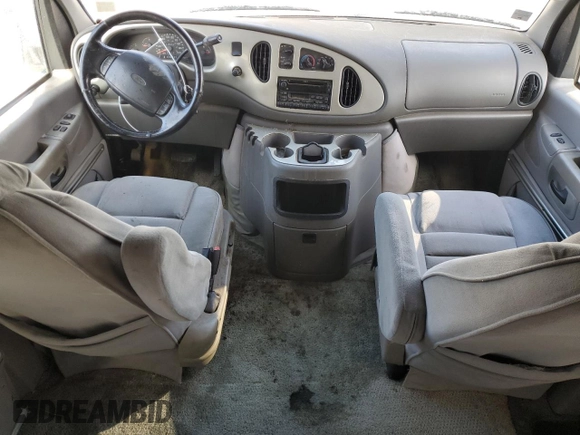 2002 Ford Econoline Cargo with VIN 1FDRE14WX2HB48802, listed as a Copart auction lot 44194335 with 140,559 mi miles and Clean Title. Bid and sale history available at DreamBid. Image 8.