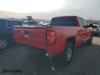 2018 Chevrolet Silverado 1500 LT with VIN 1GCVKREH4JZ277797, listed as a Copart auction lot 84248564 with 133,592 mi miles and Salvage Title. Bid and sale history available at carsss.com. Image 3.