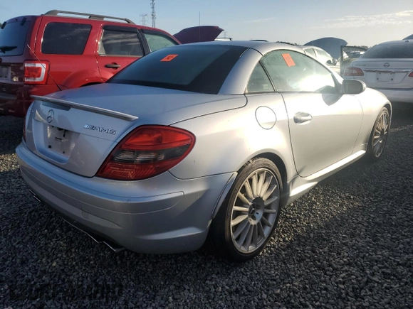 2005 Mercedes-Benz SLK-Class 5.5L AMG with VIN WDBWK73FX5F054969, listed as a Copart auction lot 74960714 with 0 mi miles and Non Repairable. Bid and sale history available at carsss.com. Image 3.