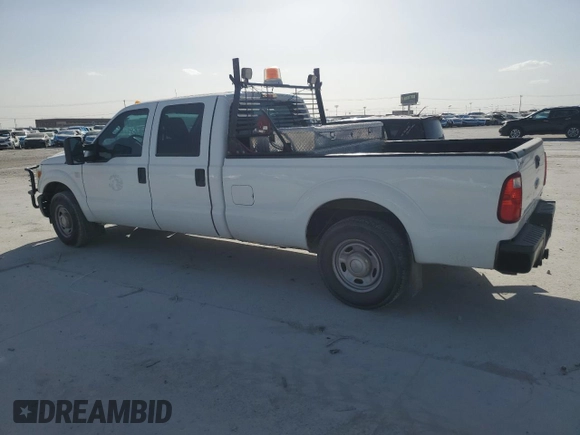 2015 Ford F-250 XL z VIN 1FT7W2A68FEA29317, wystawiony jako Copart lot #48425845 z przebiegiem 335 979 mil mil oraz Czysty tytuł • Clean title. Historia ofert i sprzedaży dostępna na DreamBid. Obrazek 2.