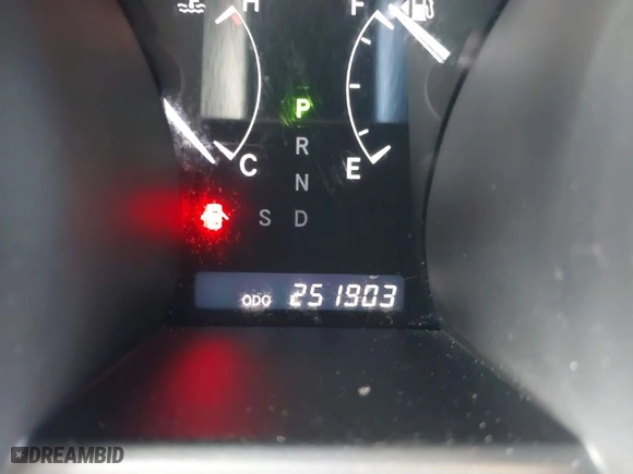2011 Toyota Highlander with VIN 5TDBK3EH3BS080512, listed as a IAAI auction lot 41638857 with 251,903 mi miles. Bid and sale history available at carsss.com. Image 15.