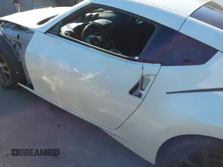 2017 Nissan 370Z with VIN JN1AZ4EHXHM954875, listed as a IAAI auction lot 41641554 with 101,093 mi miles. Bid and sale history available at carsss.com. Image 15.