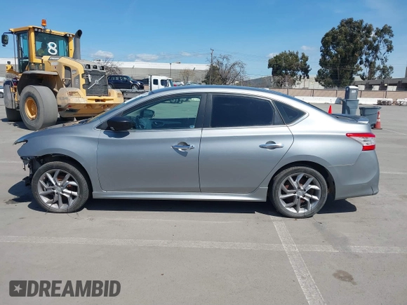 2014 Nissan Sentra SV z VIN 3N1AB7AP3EY319492, wystawiony jako IAAI lot #34986534 z przebiegiem 79 209 mil mil oraz . Historia ofert i sprzedaży dostępna na DreamBid. Obrazek 14.