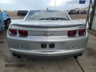 2012 Chevrolet Camaro 2LT z VIN 2G1FC1E39C9168510, wystawiony jako Copart lot #43344355 z przebiegiem 85 983 mil mil oraz Szkoda całkowita • Salvage title. Historia ofert i sprzedaży dostępna na DreamBid. Obrazek 6.