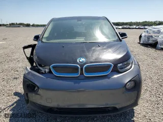 2017 BMW i3 with VIN WBY1Z8C5XHV551520, listed as a Copart auction lot 53878525 with 122,649 mi miles and Salvage Title. Bid and sale history available at carsss.com. Image 5.