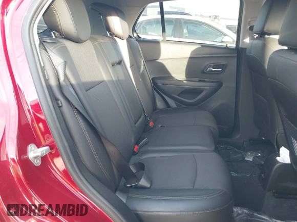 2020 Chevrolet Trax LT with VIN 3GNCJLSB3LL163220, listed as a IAAI auction lot 41630398 with 34,513 mi miles and . Bid and sale history available at DreamBid. Image 8.