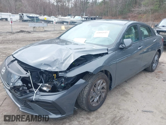 2024 Hyundai Elantra SEL with VIN KMHLM4DGXRU783877, listed as a IAAI auction lot 41892547 with 2,350 mi miles and . Bid and sale history available at DreamBid. Image 17.