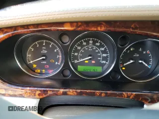 2004 Jaguar XJ VDP with VIN SAJWA74C14SG25722, listed as a Copart auction lot 84757994 with 62,152 mi miles and Salvage Title. Bid and sale history available at carsss.com. Image 9.