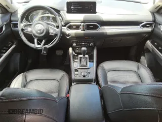 2024 Mazda CX-5 S Carbon Edition z VIN JM3KFBCL3R0481732, wystawiony jako Copart lot #56997135 z przebiegiem 32 887 mil mil oraz Tytuł czysty. Historia ofert i sprzedaży dostępna na DreamBid. Obrazek 8.