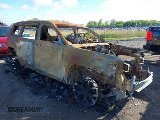 2024 Jeep Grand Cherokee Limited z VIN 1C4RJKBG8R8512419, wystawiony jako IAAI lot #42338479 z przebiegiem Nie podano mil oraz . Historia ofert i sprzedaży dostępna na DreamBid. Obrazek 1.