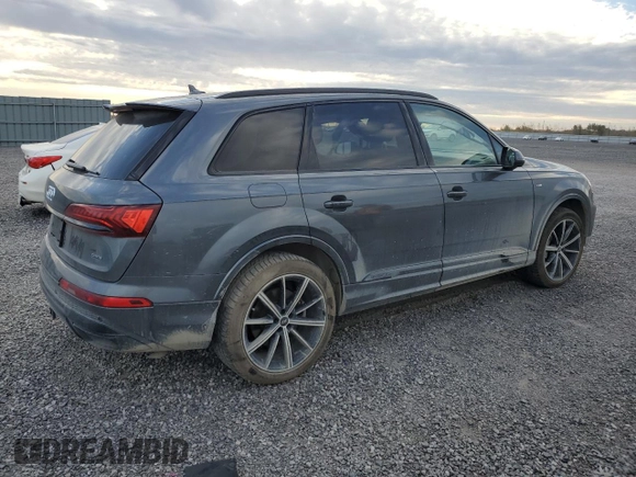2022 Audi Q7 Komfort with VIN WA1BXBF78ND007843, listed as a Copart auction lot 77568464 with 44,041 mi miles and Salvage Title. Bid and sale history available at carsss.com. Image 3.