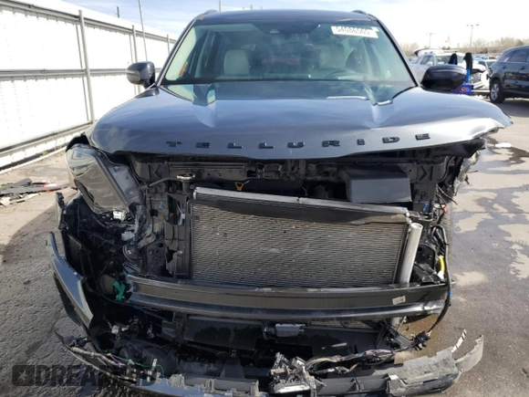 2022 Kia Telluride SX with VIN 5XYP5DHC2NG297649, listed as a Copart auction lot 54086565 with 26,111 mi miles and Salvage title. Bid and sale history available at DreamBid. Image 5.