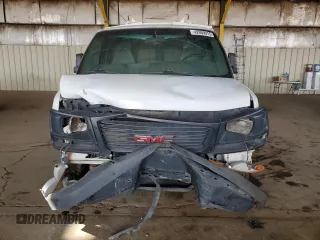 2004 GMC Savana Cargo Van with VIN 1GTHG35UX41162620, listed as a Copart auction lot 42959915 with 222,316 mi miles and Salvage Title. Bid and sale history available at carsss.com. Image 5.