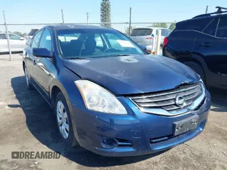 2010 Nissan Altima 2.5 S with VIN 1N4AL2AP7AN469390, listed as a IAAI auction lot 41993518 with 125,690 mi miles. Bid and sale history available at carsss.com. Image 1.