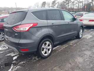 2016 Ford Escape SE z VIN 1FMCU9G97GUC12743, wystawiony jako IAAI lot #41529265 z przebiegiem Nie podano mil oraz . Historia ofert i sprzedaży dostępna na DreamBid. Obrazek 4.