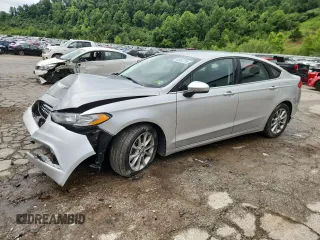 2017 Ford Fusion SE z VIN 3FA6P0HD7HR289750, wystawiony jako Copart lot #62067735 z przebiegiem 62 833 mil mil oraz Szkoda całkowita • Salvage title. Historia ofert i sprzedaży dostępna na DreamBid. Obrazek 1.