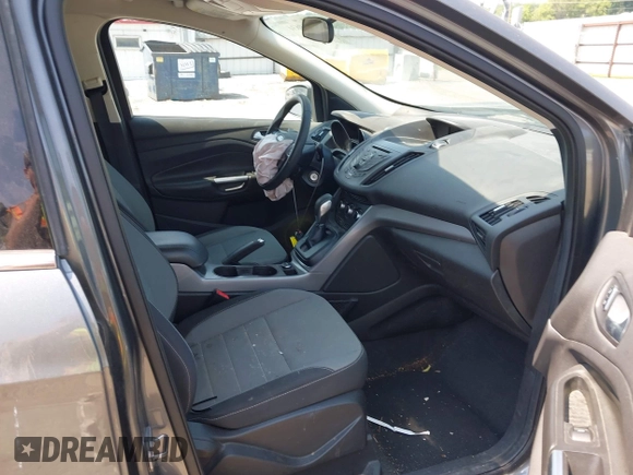 2014 Ford Escape SE with VIN 1FMCU9GXXEUE08655, listed as a IAAI auction lot 42469634 with 163,054 mi miles and . Bid and sale history available at DreamBid. Image 5.