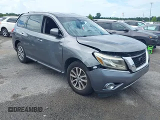 2016 Nissan Pathfinder S with VIN 5N1AR2MN4GC613707, listed as a IAAI auction lot 42462865 with 130,113 mi miles and . Bid and sale history available at DreamBid. Image 1.
