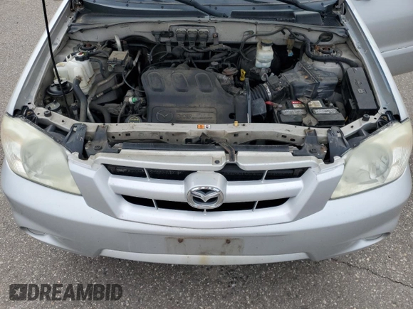 2005 Mazda Tribute S with VIN 4F2CZ96175KM40090, listed as a Copart auction lot 55212475 with 257,578 mi miles and Clean Title. Bid and sale history available at carsss.com. Image 12.