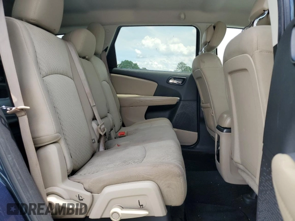 2013 Dodge Journey SE z VIN 3C4PDCAB5DT686890, wystawiony jako Copart lot #58940995 z przebiegiem 148 382 mil mil oraz Czysty tytuł • Clean title. Historia ofert i sprzedaży dostępna na DreamBid. Obrazek 11.