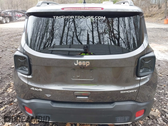2018 Jeep Renegade Sport с VIN ZACCJBABXJPH11870, выставлен на аукционе IAAI как лот 41962848 с пробегом 76 994 миль миль и . История ставок и продаж доступна на DreamBid. Изображение 15.