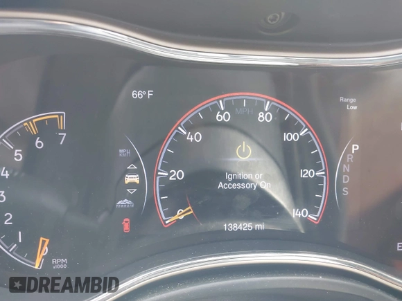2015 Jeep Grand Cherokee Summit with VIN 1C4RJFJT1FC726330, listed as a IAAI auction lot 41781127 with 138,425 mi miles. Bid and sale history available at carsss.com. Image 7.