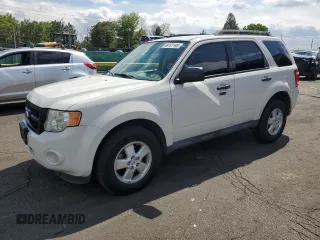 2012 Ford Escape XLT z VIN 1FMCU9D75CKC66650, wystawiony jako Copart lot #58707195 z przebiegiem 134 370 mil mil oraz Czysty tytuł • Clean title. Historia ofert i sprzedaży dostępna na DreamBid. Obrazek 1.