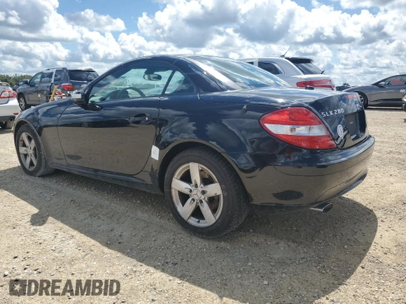 2007 Mercedes-Benz SLK-Class 3.0L with VIN WDBWK54F07F144234, listed as a Copart auction lot 73979814 with 82,167 mi miles and Salvage Title. Bid and sale history available at carsss.com. Image 2.
