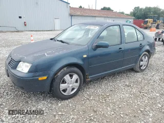 2002 Volkswagen Jetta with VIN 3VWRB69M82M035540, listed as a Copart auction lot 63227755 with 165,655 mi miles and Clean title. Bid and sale history available at DreamBid. Image 1.