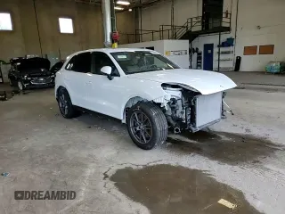 2024 Porsche Cayenne with VIN WP1AA2AY3RDA12553, listed as a Copart auction lot 60829645 with 4,975 mi miles and Salvage title. Bid and sale history available at DreamBid. Image 15.