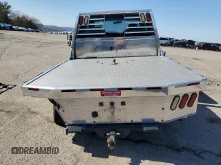 2006 Ford F-250 XL z VIN 1FTSX21PX6EB14126, wystawiony jako Copart lot #48221665 z przebiegiem Nie podano mil oraz Szkoda całkowita • Salvage title. Historia ofert i sprzedaży dostępna na DreamBid. Obrazek 6.