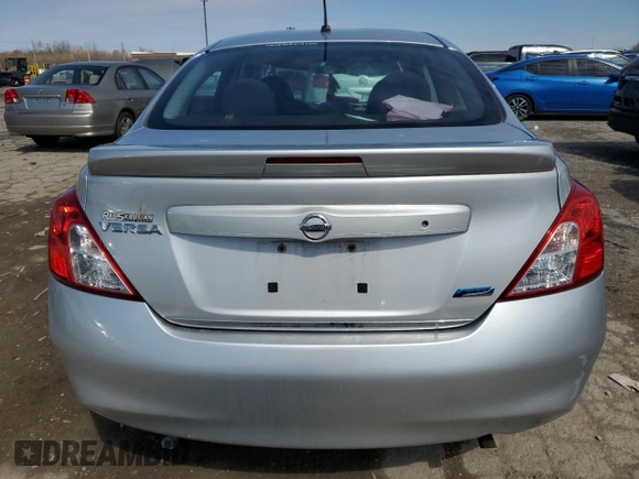 2014 Nissan Versa SV with VIN 3N1CN7AP4EL829640, listed as a Copart auction lot 50471105 with 123,665 mi miles and Clean Title. Bid and sale history available at carsss.com. Image 6.