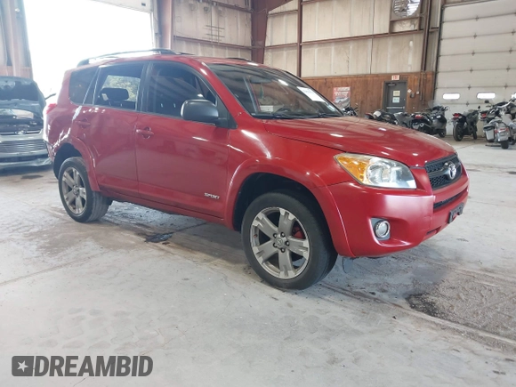 2009 Toyota RAV4 Sport с VIN JTMBF32V49D018332, выставлен на аукционе IAAI как лот 42859079 с пробегом 127 073 миль миль и . История ставок и продаж доступна на DreamBid. Изображение 1.