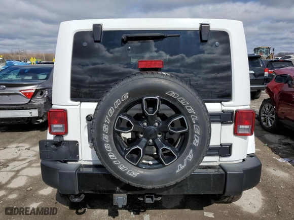 2018 Jeep Wrangler JK Unlimited Altitude with VIN 1C4BJWEG2JL834687, listed as a Copart auction lot 46673745 with NaN miles and Salvage Title. Bid and sale history available at carsss.com. Image 6.