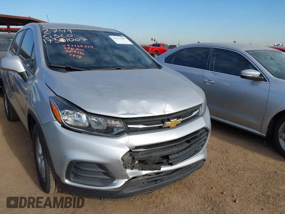 2022 Chevrolet Trax LS with VIN KL7CJKSMXNB555858, listed as a IAAI auction lot 41535285 with 75,468 mi miles and . Bid and sale history available at DreamBid. Image 6.