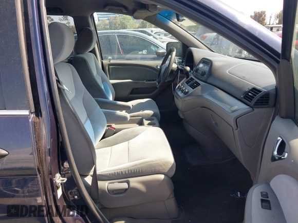 2008 Honda Odyssey LX with VIN 5FNRL38268B025424, listed as a IAAI auction lot 42432326 with 210,644 mi miles and . Bid and sale history available at DreamBid. Image 5.