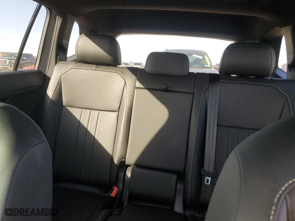 2023 Volkswagen Tiguan SE R-Line Black with VIN 3VVCB7AX0PM107991, listed as a Copart auction lot 44247355 with 19,622 mi miles and Clean Title. Bid and sale history available at carsss.com. Image 10.