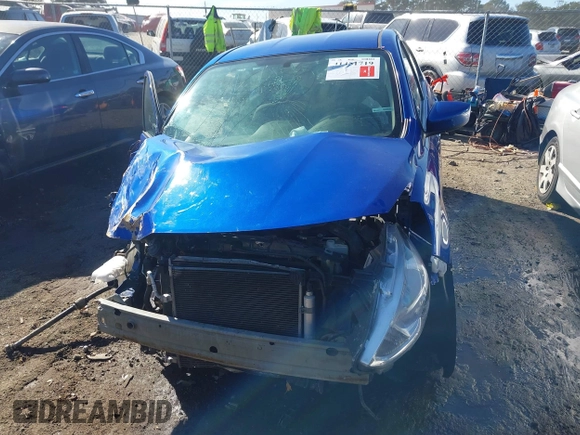 2016 Nissan Versa SV z VIN 3N1CN7AP9GL840460, wystawiony jako IAAI lot #41451719 z przebiegiem Nie podano mil oraz . Historia ofert i sprzedaży dostępna na DreamBid. Obrazek 12.