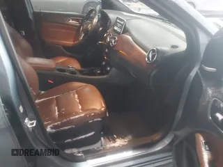 2014 Mercedes-Benz B Electric Drive with VIN WDDVP9AB5EJ002890, listed as a IAAI auction lot 41562124 with 71,108 mi miles and . Bid and sale history available at DreamBid. Image 5.