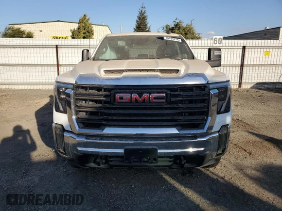 2024 GMC Sierra 1500 with VIN 1GT48PE79RF294842, listed as a Copart auction lot 75484724 with Not Provided miles and Salvage Title. Bid and sale history available at DreamBid. Image 5.