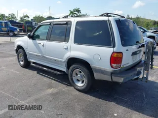 2001 Ford Explorer XLT с VIN 1FMZU63P51UB24634, выставлен на аукционе IAAI как лот 42669627 с пробегом 150 694 миль миль и . История ставок и продаж доступна на DreamBid. Изображение 3.