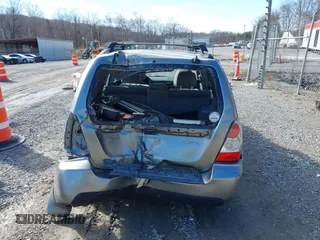 2007 Subaru Forester X w/Premium Pkg with VIN JF1SG65647H701713, listed as a IAAI auction lot 41464333 with 184,305 mi miles. Bid and sale history available at carsss.com. Image 16.