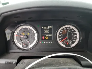2018 Ram 1500 Tradesman z VIN 3C6JR6DT1JG234203, wystawiony jako Copart lot #43992345 z przebiegiem 98 180 mil mil oraz Szkoda całkowita • Salvage title. Historia ofert i sprzedaży dostępna na DreamBid. Obrazek 9.