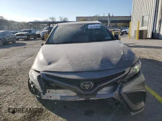 2023 Toyota Camry SE with VIN 4T1S11AK8PU808526, listed as a Copart auction lot 42119125 with 31,704 mi miles and Salvage Title. Bid and sale history available at DreamBid. Image 5.