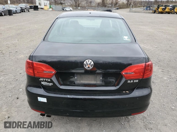 2011 Volkswagen Jetta SE with VIN 3VWDZ7AJ3BM340957, listed as a Copart auction lot 53202365 with 139,150 mi miles and Clean title. Bid and sale history available at DreamBid. Image 6.