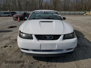 2000 Ford Mustang with VIN 1FAFP4049YF123682, listed as a Copart auction lot 53935345 with 91,683 mi miles and Salvage Title. Bid and sale history available at carsss.com. Image 5.