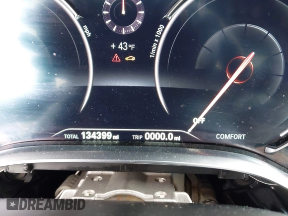 2016 BMW 7 Series 740i with VIN WBA7E2C50GG714647, listed as a IAAI auction lot 41745442 with 134,399 mi miles and . Bid and sale history available at carsss.com. Image 16.