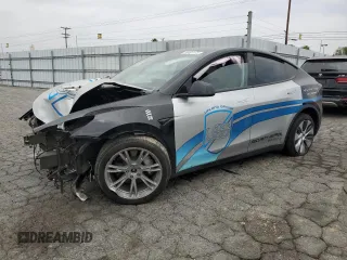 2024 Tesla Model Y Long Range with VIN 7SAYGDEE8RA238798, listed as a Copart auction lot 54401175 with Not provided miles and Salvage title. Bid and sale history available at DreamBid. Image 1.
